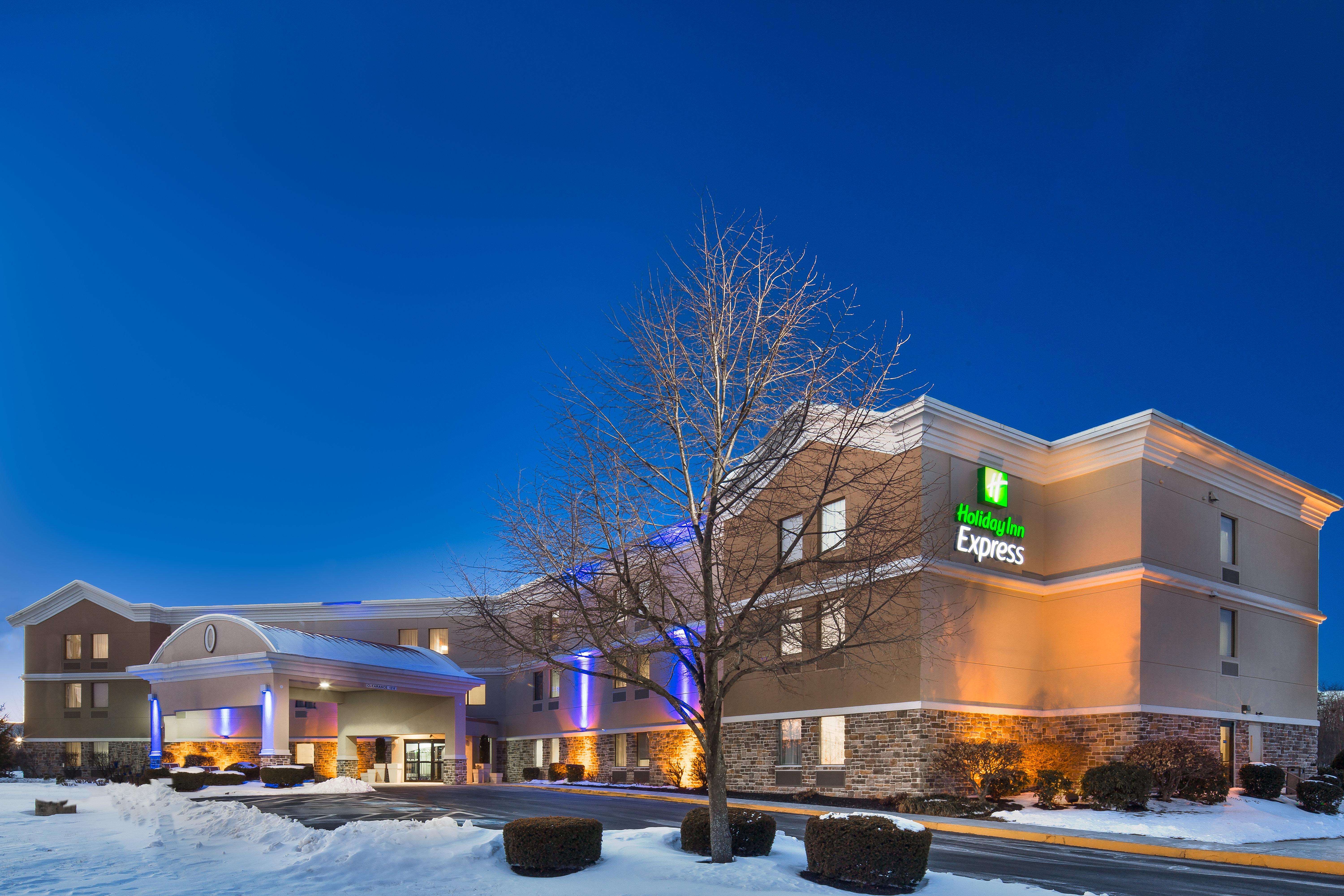 Holiday Inn Express Harrisburg I-81 - Hershey By Ihg Manadahill Exteriér fotografie