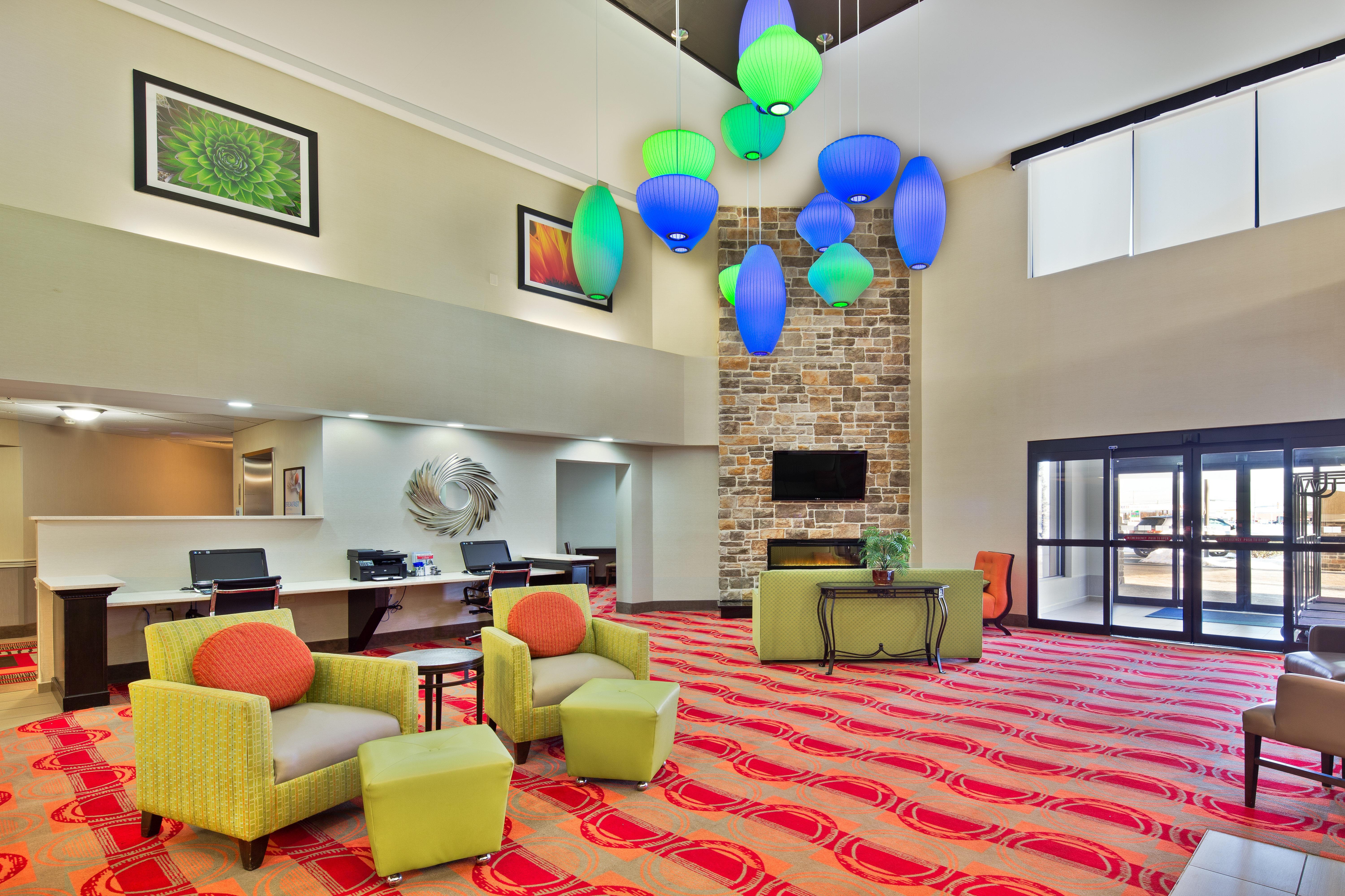 Holiday Inn Express Harrisburg I-81 - Hershey By Ihg Manadahill Exteriér fotografie