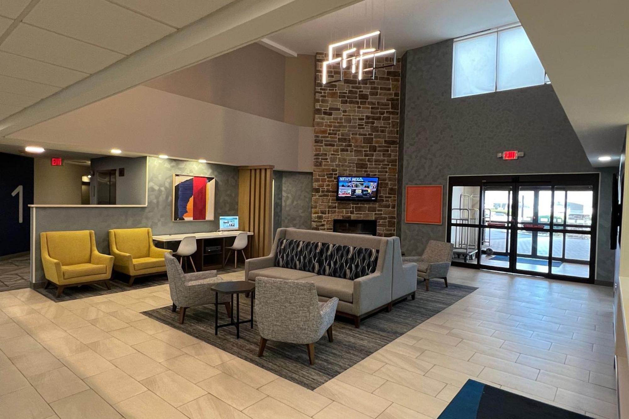 Holiday Inn Express Harrisburg I-81 - Hershey By Ihg Manadahill Exteriér fotografie