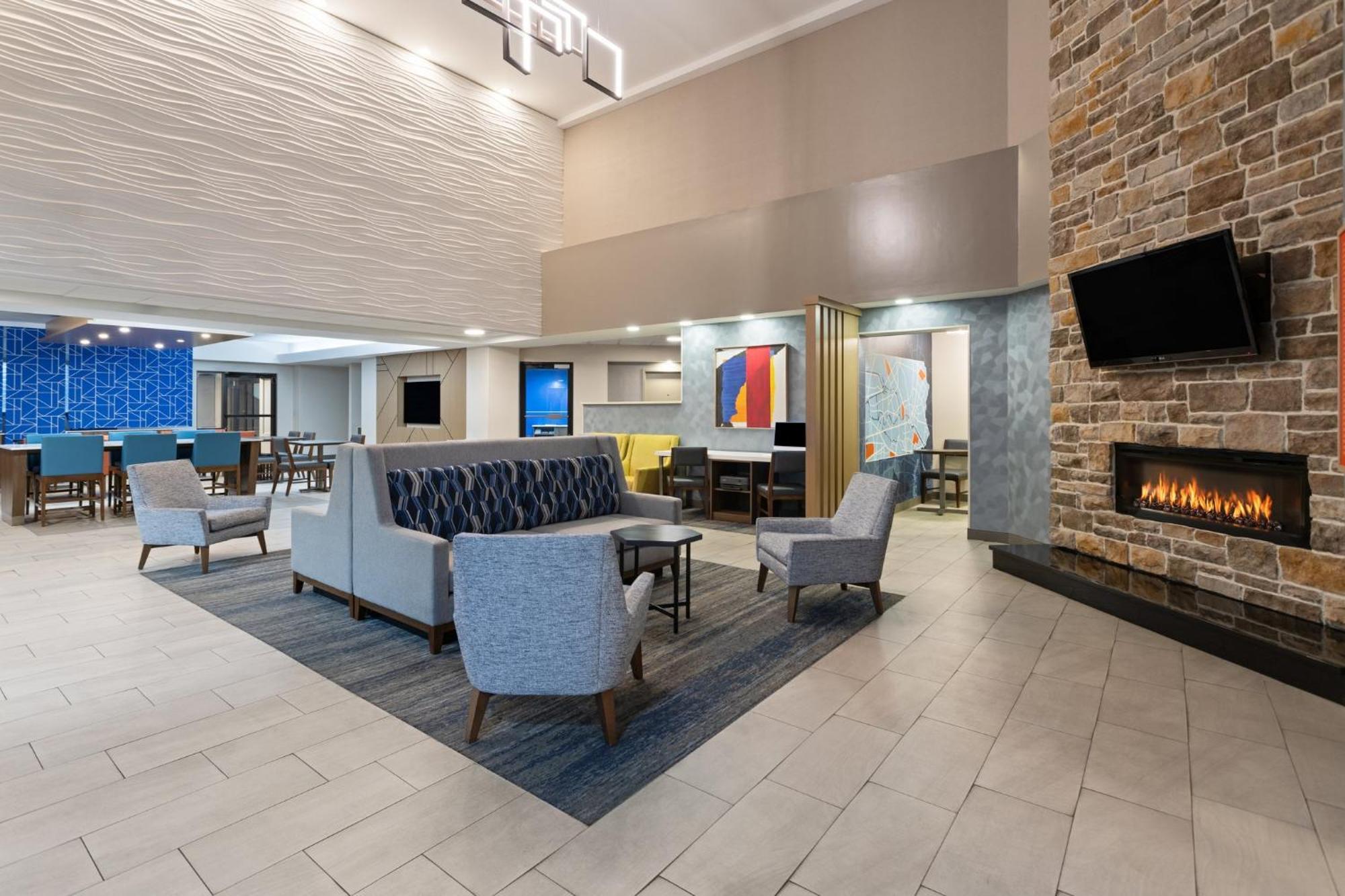 Holiday Inn Express Harrisburg I-81 - Hershey By Ihg Manadahill Exteriér fotografie